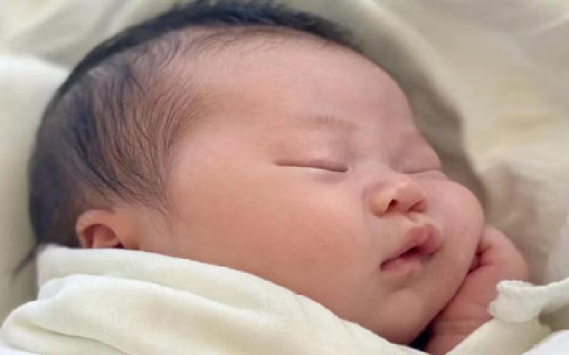 试管怀孕50天代生